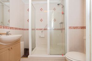 SHOWER ROOM- click for photo gallery